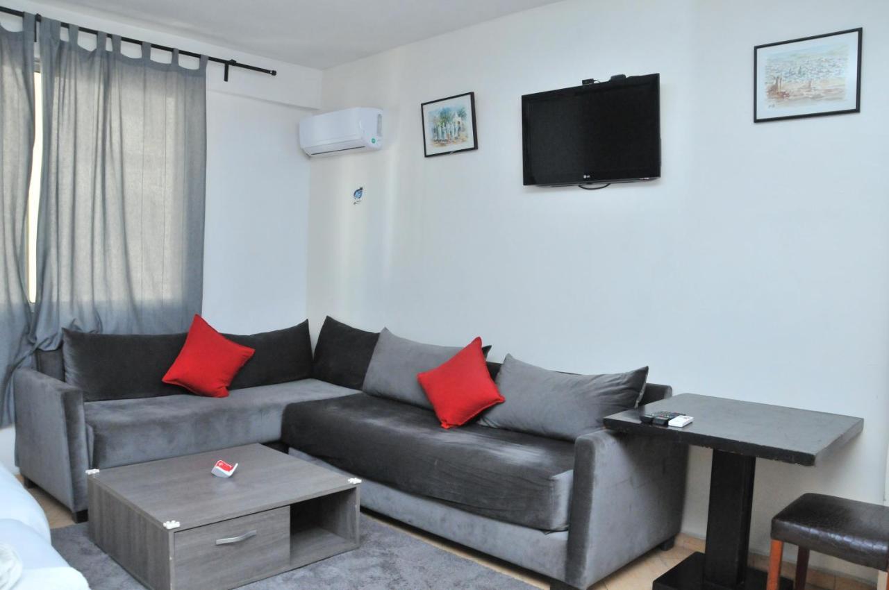 East West Hotel 3*